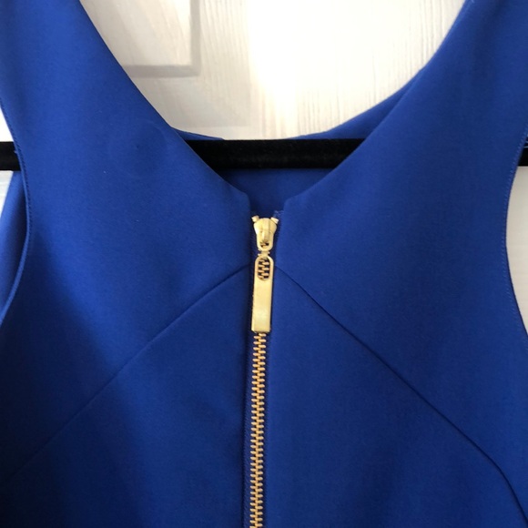 Blue Flattering Dress - Picture 5 of 6